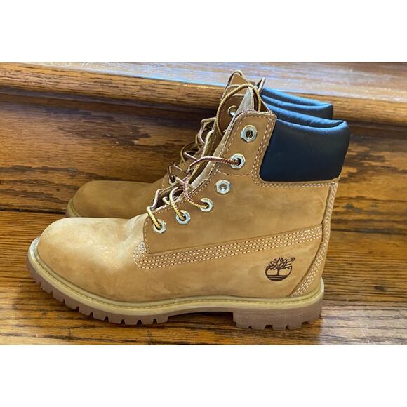 Timberland 6” Inch Premium Women’s Size 6.5 M Boots Nubuck Wheat Lace up Boots - Picture 5 of 10